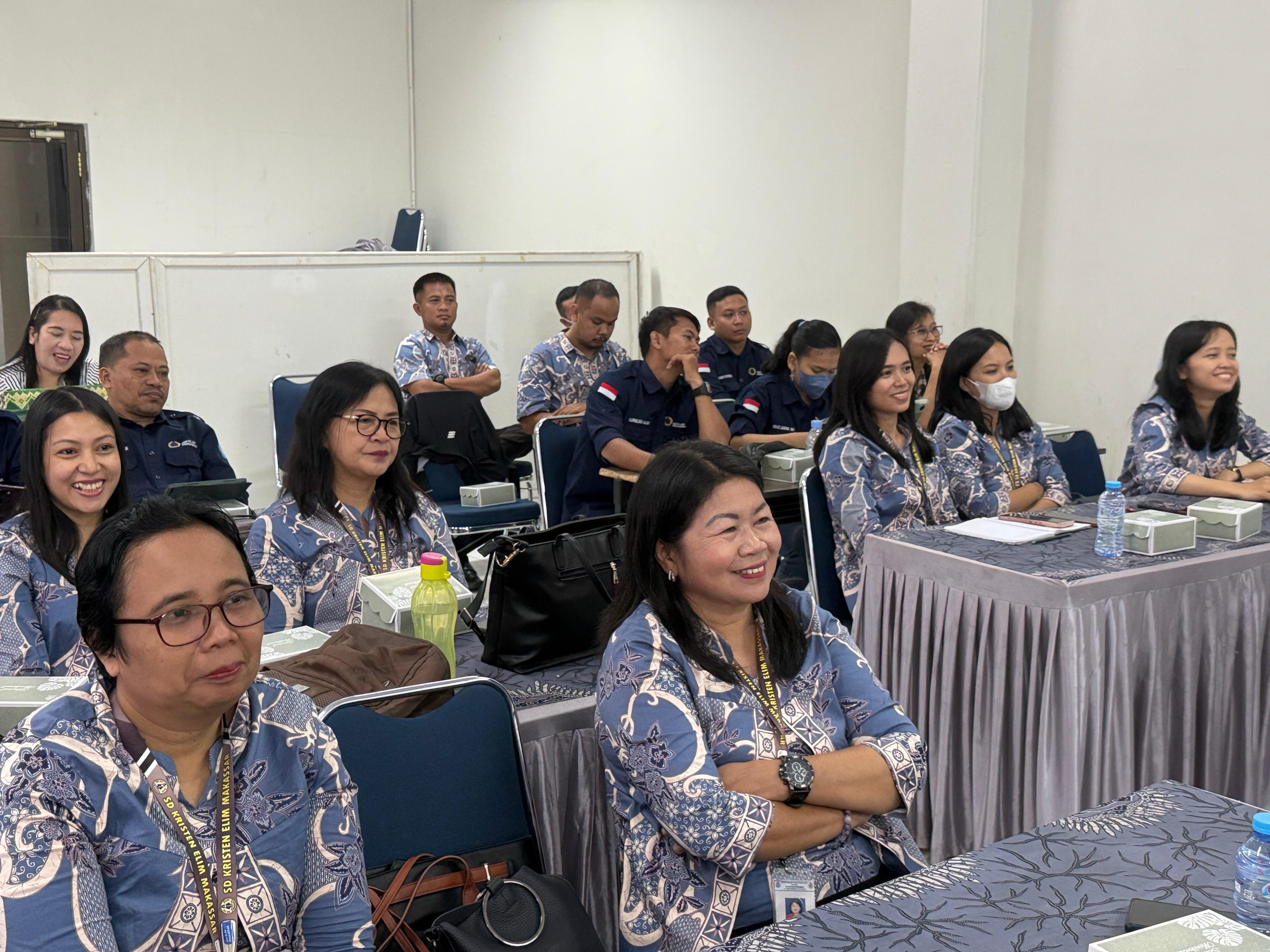 WhatsApp Image 2025-04-12 at 09.59.53_1e46576e WhatsApp Image 2025-04-12 at 09.59.53_1e46576e