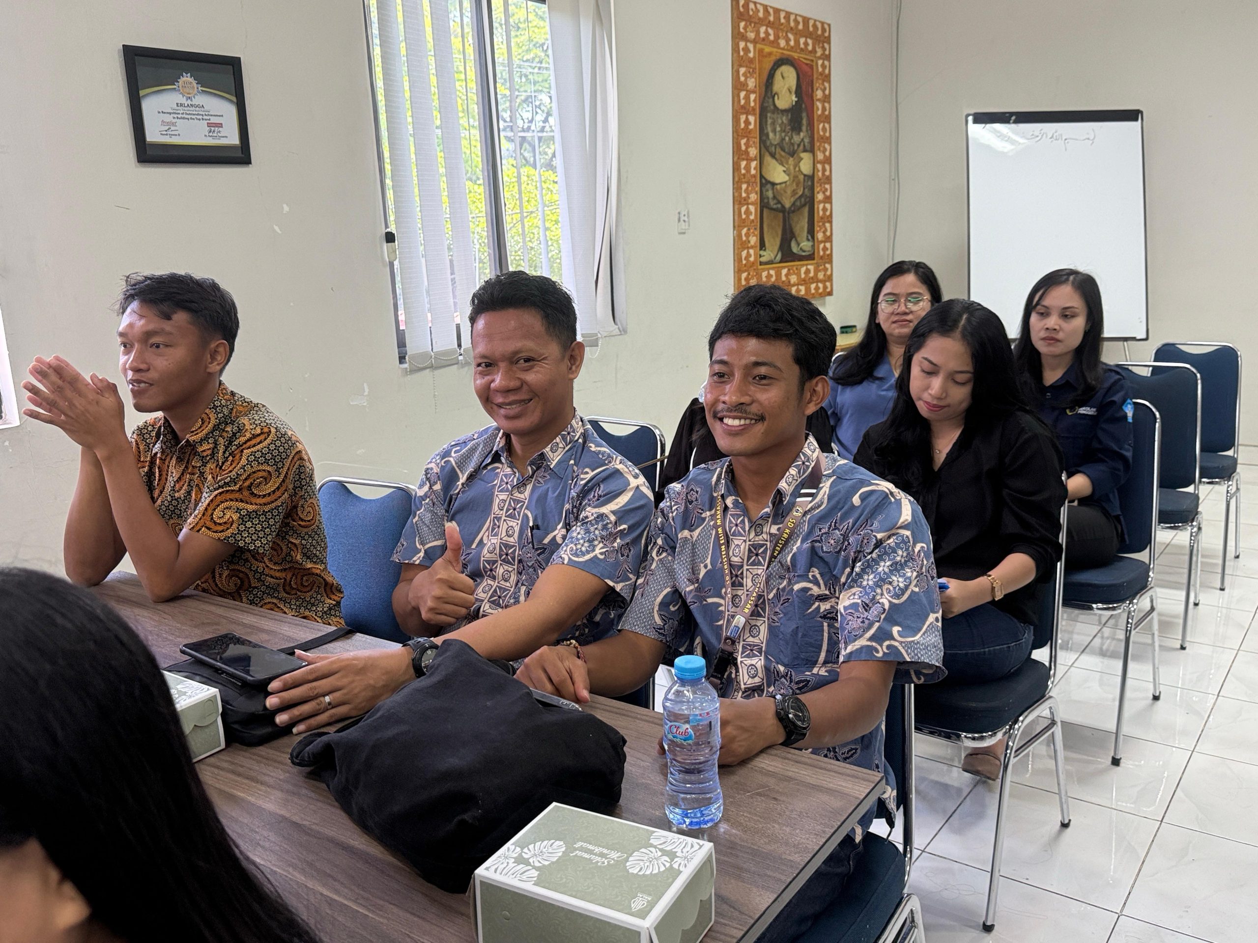 WhatsApp Image 2025-04-12 at 10.01.10_30c844c9 WhatsApp Image 2025-04-12 at 10.01.10_30c844c9