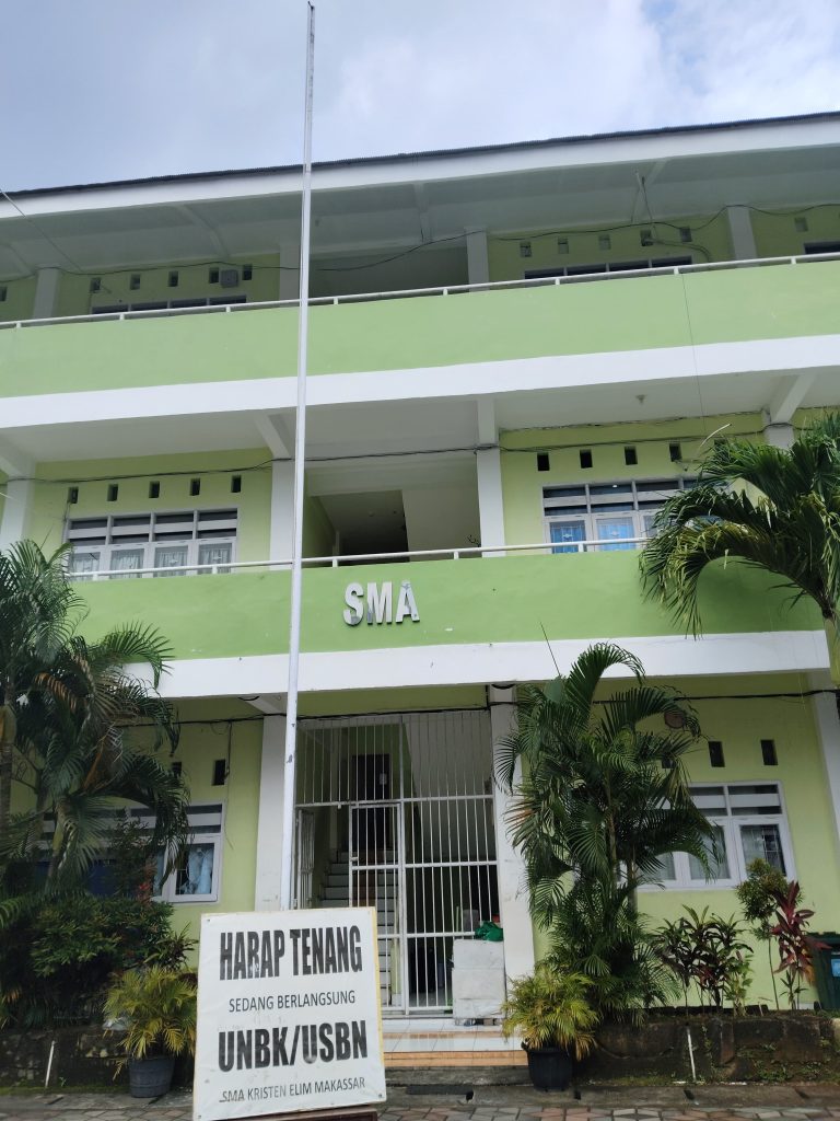 suasana lingkungan ujian sekolah